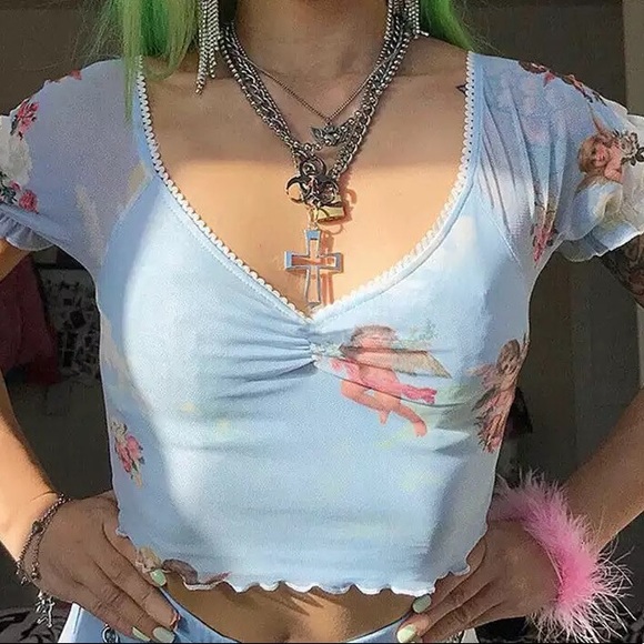 Tops - LAST ONE! rare cropped baby blue angel tee👼🏻